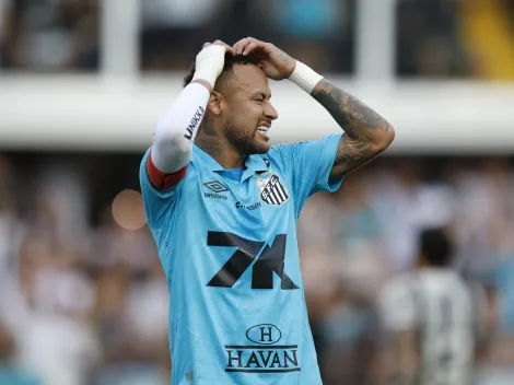 Neymar é diagnosticado com Covid-19 e se afasta das atividades no Santos