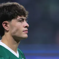 Palmeiras liga sinal de alerta no mercado com interesse do Benfica em Agustín Giay