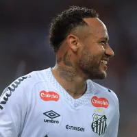 Pai de Neymar quer renovar com Santos, mas admite entrave financeiro: “Falta muita coisa”