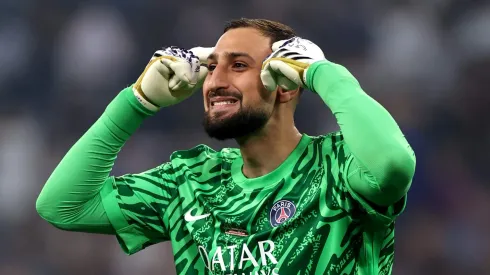 Barcelona decide contratar Donnarumma para substituir Ter Stegen e PSG impõe condição para acordo. (Photo by Lars Baron/Getty Images)