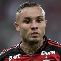 Corinthians e Grêmio sondam situação de Everton Cebolinha, que deseja deixar o Flamengo