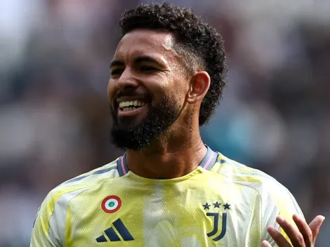 Manchester United e Leeds disputam Douglas Luiz, da Juventus