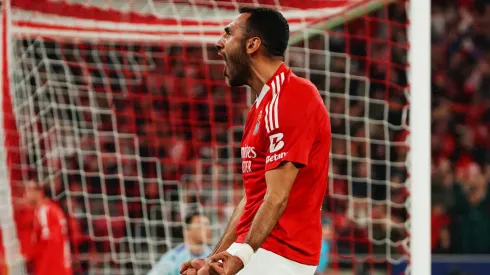 Vangelis Pavlidis em jogo do Benfica