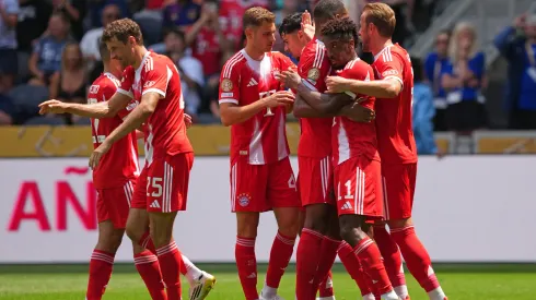 Jogadores do Bayern de Munique comemoram gol marcado
