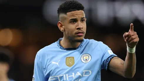 Savinho se torna alvo de críticas após estrear pelo Manchester City no Mundial de Clubes (Photo by Michael Steele/Getty Images)