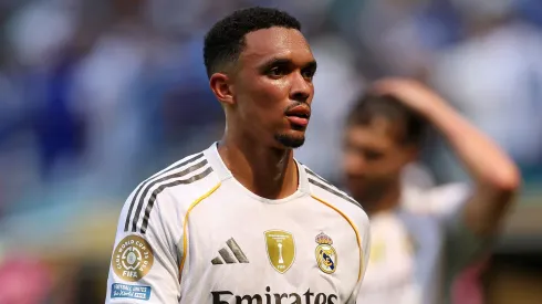 Trent Alexander-Arnold, ex-Liverpool, em partida pelo Real Madrid
