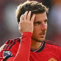 Mason Mount comunica a diretoria do Manchester United de que seguirá na equipe britânica