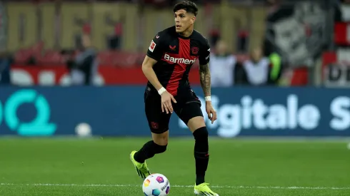 Piero Hincapié, alvo do Chelsea. Foto: Lars Baron