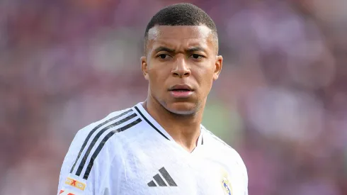 Real Madrid quer atacante do Man United para rivalizar com Mbappé.
