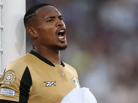 Manchester United está encantado com atuações de John, do Botafogo