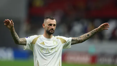 Marcelo Brozović, do Al-Nassr, comemora após a partida da AFC Champions League Elite entre Al-Gharafa e Al-Nassr, no Estádio Al Bayt, em 25 de novembro de 2024, em Al Khor, Catar. (Foto: Yasser Bakhsh/Getty Images)