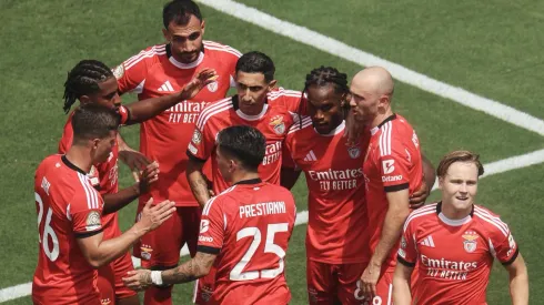 Jogadores do Benfica. (Photo by Michael Reaves/Getty Images)
