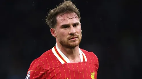 Mac Allister, jogador do Liverpool (Photo by Alex Pantling/Getty Images)