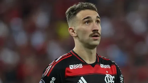 Juventus quer Léo Ortiz, titular na zaga do Flamengo.