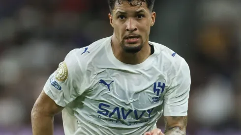 Malcom e Marcos Leonardo apresentam perigo para Thiago Silva no jogo do Fluminense contra o Al-Hilal. (Photo by Richard Pelham/Getty Images)