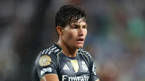 Fran García acredita que joga melhor no Real Madrid com três zagueiros. (Francois Nel/Getty Images)