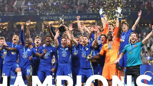 Jogadores do Chelsea comemoram título do Mundial de Clubes em 2021 (Photo by Francois Nel/Getty Images)