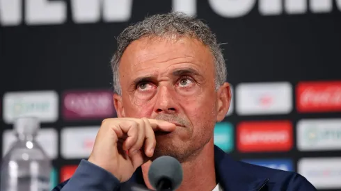 Técnico do PSG, Luis Enrique é fã do Chelsea treinado por Enzo Maresca. (Alex Grimm/Getty Images)
