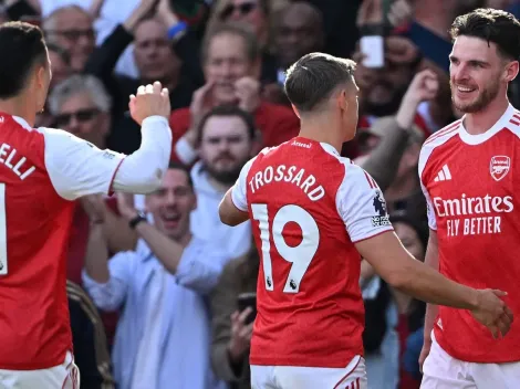 Arsenal coloca Trossard na lista de transferências