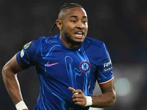 Barcelona e Chelsea podem fechar trocar Fermín López por Nkunku