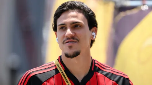 Pedro dá sinal positivo para jogar com Cristiano Ronaldo no Al-Nassr e pode deixar o Flamengo (Photo by David Ramos/Getty Images)