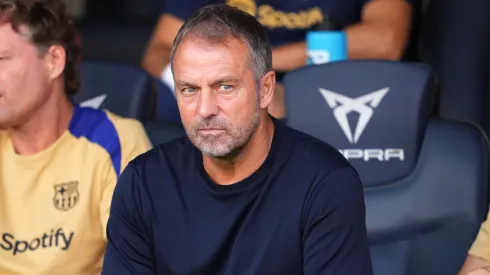 Hansi Flick não para em Ter Stegen e retira outro grande nome do Barcelona da pré-temporada. (Photo by Alex Caparros/Getty Images)