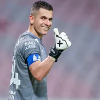 Marcelo Grohe, ex-Al Ittihad, rejeita propostas da Arábia e aguarda proposta para retornar ao Grêmio