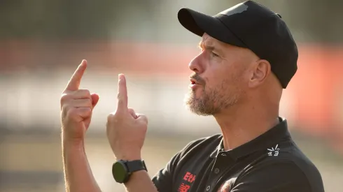 Erik Ten Hag, técnico do Bayer Leverkusen.
