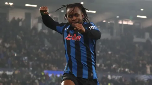 O Arsenal voltou a sondar Ademola Lookman, destaque do Atalanta e eleito Jogador Africano do Ano. Foto: Marco Luzzani/Getty Images