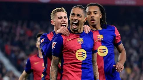 Manchester City atende Guardiola e coloca R$ 522 milhões na mesa do Barcelona para comprar Koundé. (Photo by Fran Santiago/Getty Images)