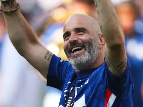 Chelsea encaminha a contratação de Jorrel Hato em definitivo