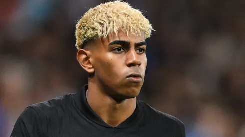 Lamine Yamal está furioso com Laporta após Barcelona não contratar Nico William, diz portal.(Photo by David Ramos/Getty Images)