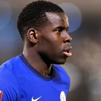 Zouma, zagueiro ex-Chelsea, quer atuar no futebol brasileiro e já negocia com equipes