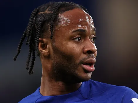 Chelsea em negociações para duas contratações; Napoli considera Sterling