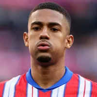 Flamengo acerta com Samuel Lino, mas gigante europeu tenta roubar ponta do Atlético de Madrid