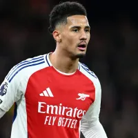Arsenal mantém William Saliba após interesse do Real Madrid; jogador deve renovar contrato