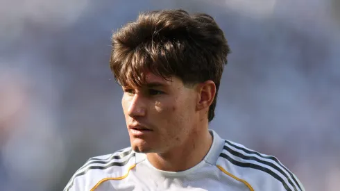 Fran García será mantido pelo Real Madrid pelo clube ter incerteza sobre a condição física de Ferland Mendy. (Photo by Francois Nel/Getty Images)