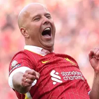 Liverpool marca reunião para discutir futuro de Alexander Isak, do Newcastle