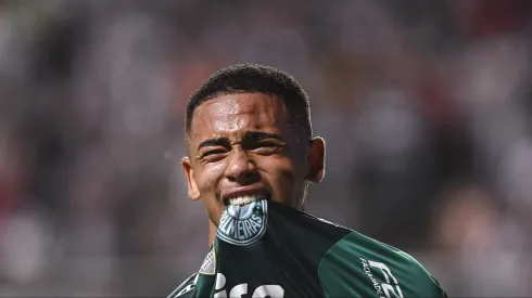 Gabriel Jesus com a camisa do Palmeiras. Foto: Pedro Vilela