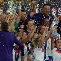 Seleção da Inglaterra Feminina supera a masculina e tornou-se o primeiro time inglês a conquistar um bicampeonato de grande torneio
