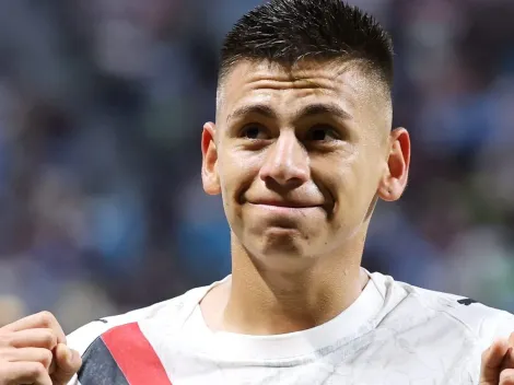 Roma encaminha a contratação do meia Claudio Echeverri, do Manchester City