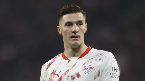 Manchenster United cogita enviar Hojlund ao RB Leipzig por Sesko. (Photo by Maja Hitij/Getty Images)