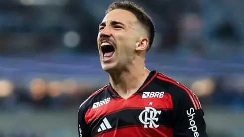 Flamengo recebe proposta de quase R$ 100 milhões para vender Léo Ortiz ao RB Leipzig, mas recusa (Photo by Buda Mendes/Getty Images)