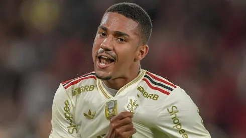 Samuel Lino causa surpresa na Espanha.