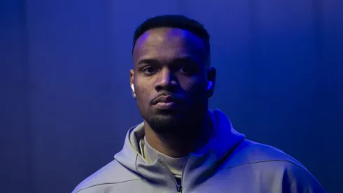 Corinthians tem decisão sobre volta de Carlos Miguel.