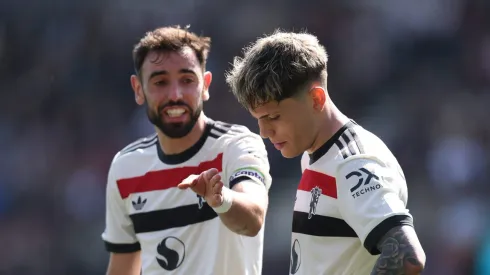 Garnacho curte post que liga sua saída do United ao Chelsea. (Photo by Ryan Pierse/Getty Images)