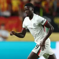 UEFA investiga transações entre Chelsea e Strasbourg após negócio envolvendo Mamadou Sarr