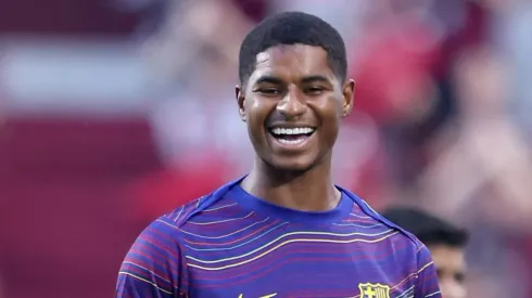 Barcelona goleia com gol de Rashford.