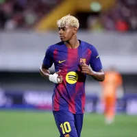 Mural de Lamine Yamal é vandalizado em Barcelona após polêmica com anões