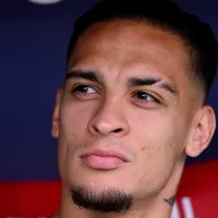 Antony, do Manchester United, rejeita a Arábia Saudita e segue à espera do Real Betis